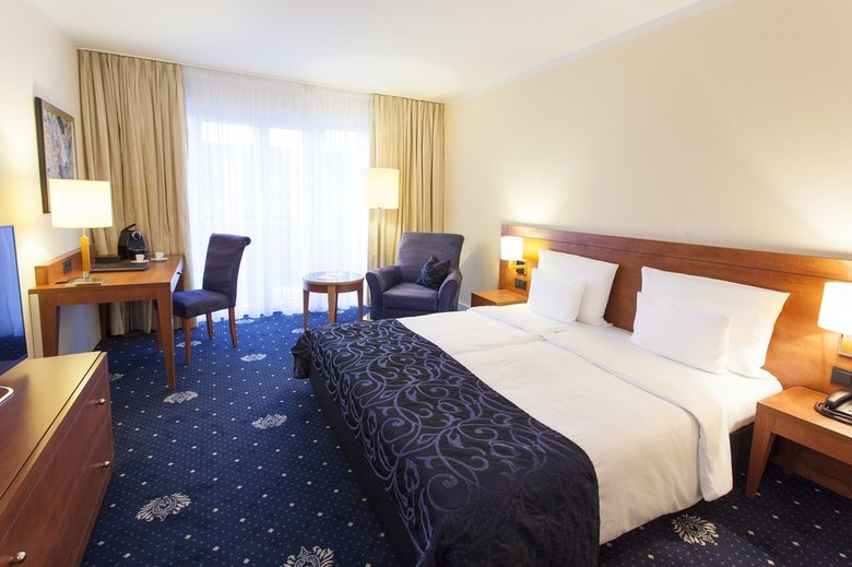Hotel Vier Jahreszeiten Starnberg