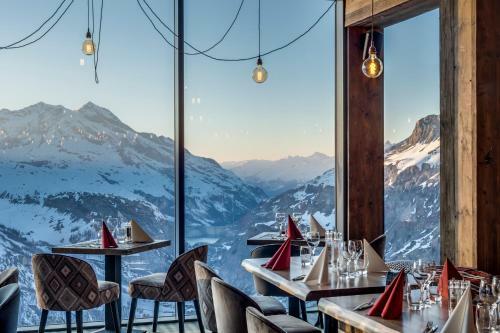 Luxury 8 Bedroom Apartment 380m2 - 2 551m Altitude