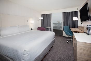 Crowne Plaza Hotel Kansas City Downtown