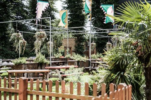 The Drayton Court Hotel