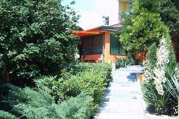 Hotel Briz 2