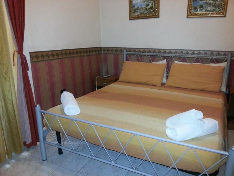 Hotel Bed & Breakfast Astra