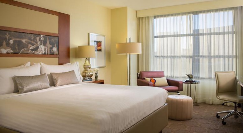 Renaissance Las Vegas Hotel