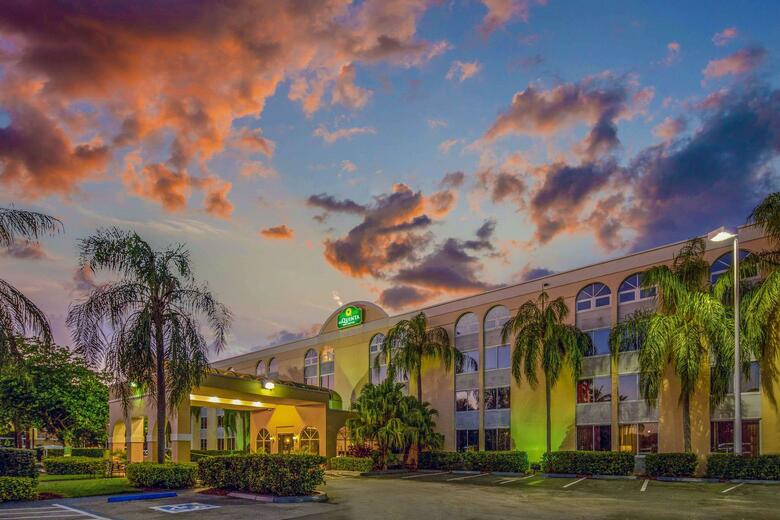 Hotel La Quinta Inn & Suites Miami Lakes