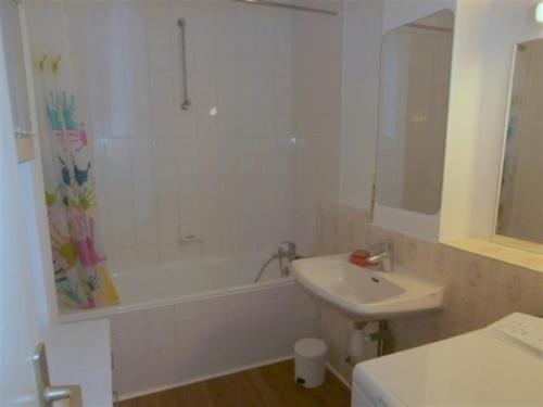 Apartment Larramendy - Vue D�gag�e Sur La Nivelle � Deux Pas Des Commerces