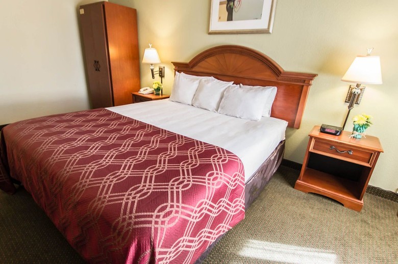 Hotel Econo Lodge Inn & Suites