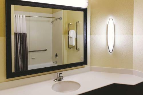Hotel La Quinta Inn & Suites Atlanta Paces Ferry