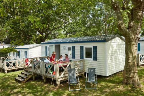 Camping Sunissim De L'eve By Locatour