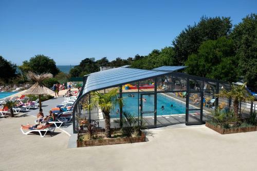 Camping Sunissim De L'eve By Locatour