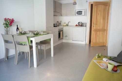Saint-gervais-les-bains Apartment Sleeps 4