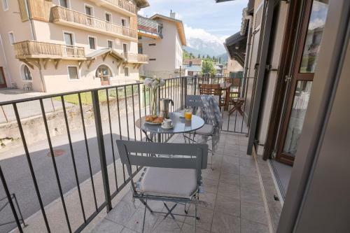 Saint-gervais-les-bains Apartment Sleeps 4