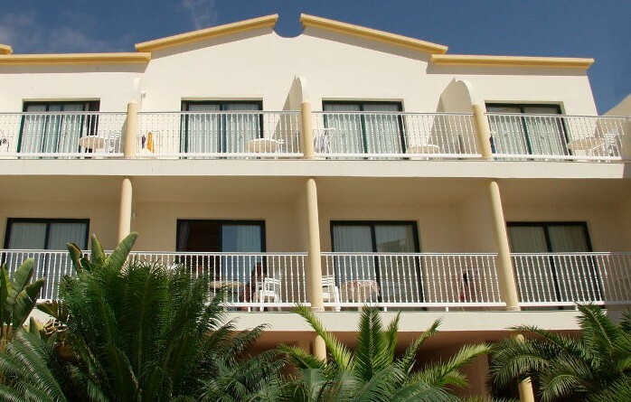 Apartamentos Natural Park