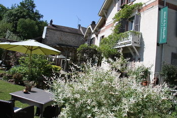 Hotel H�tel De La Chapelle