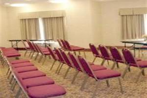 Hotel Country Inn & Suites
