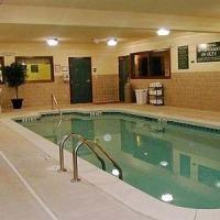 Hotel Country Inn & Suites
