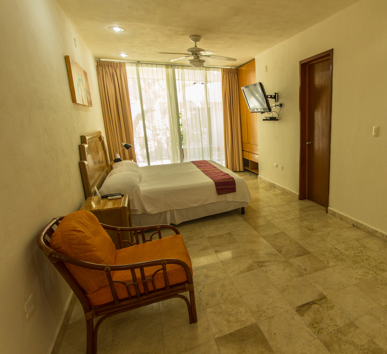 Coral Maya Turquesa Condo Hotel