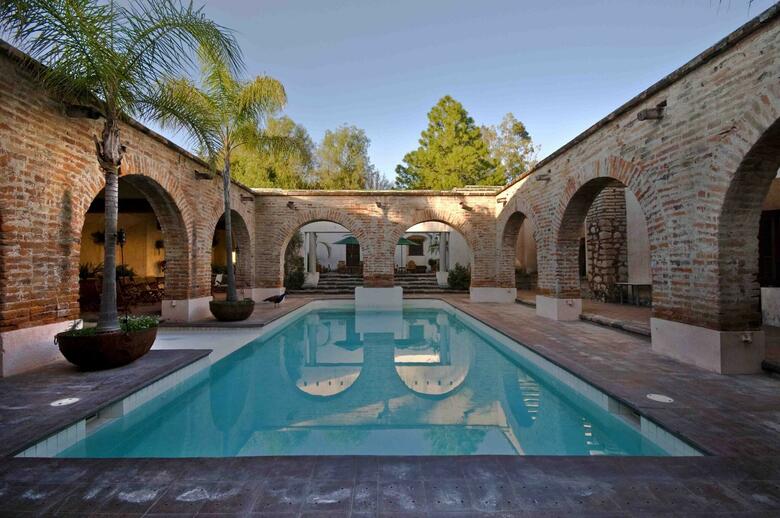 Hacienda Sepulveda Hotel And Spa