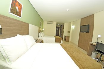 Hotel Holiday Inn Express Cuiaba