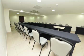 Hotel Holiday Inn Express Cuiaba