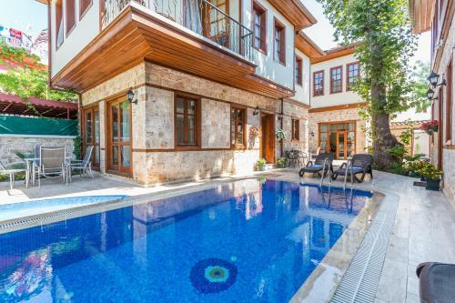 Villamavi Luxury Villas & Aparts