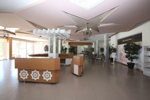Apartamento Nl, 2 B/r Duplex Orion City Wissam