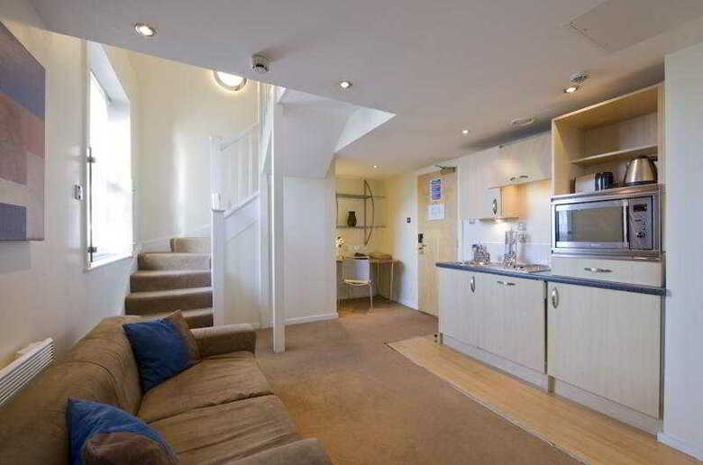 Grand Plaza Serviced Apartments(.)