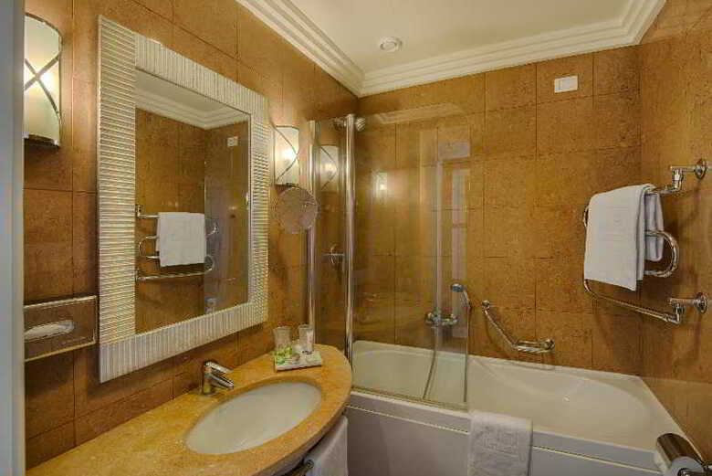 Hotel NH Catania Parco Degli Aragonesi