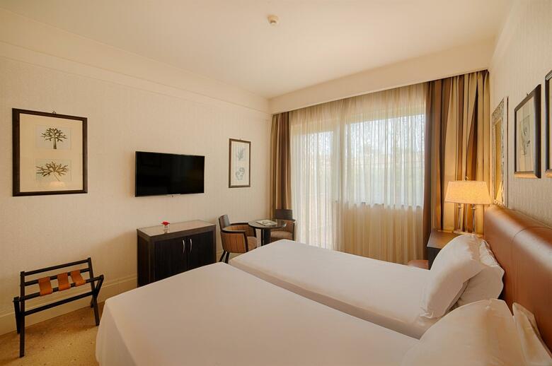 Hotel NH Catania Parco Degli Aragonesi