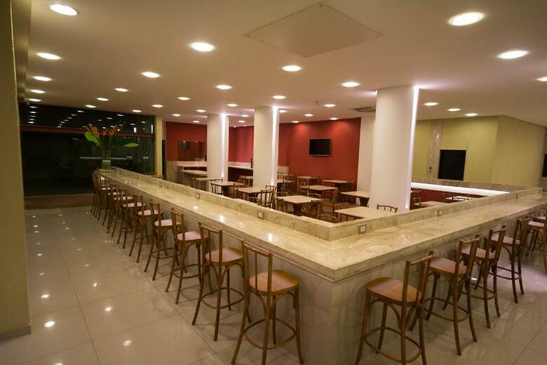 Hotel Vela Branca Praia
