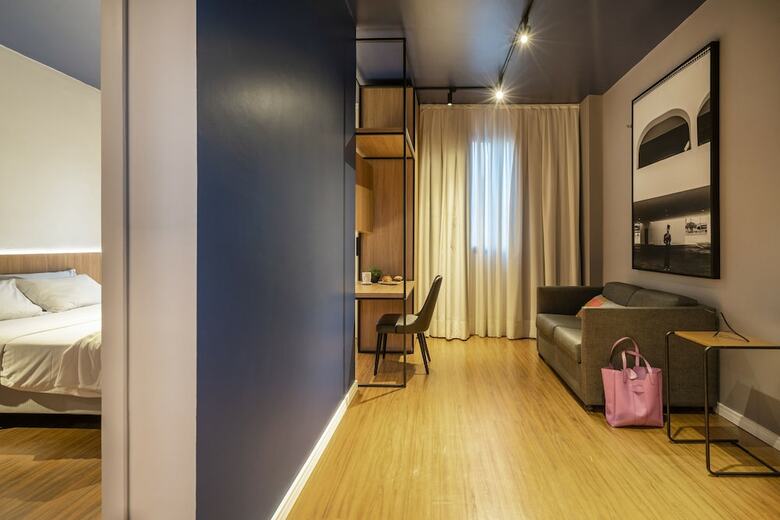 Hotel Swan Molinos Business