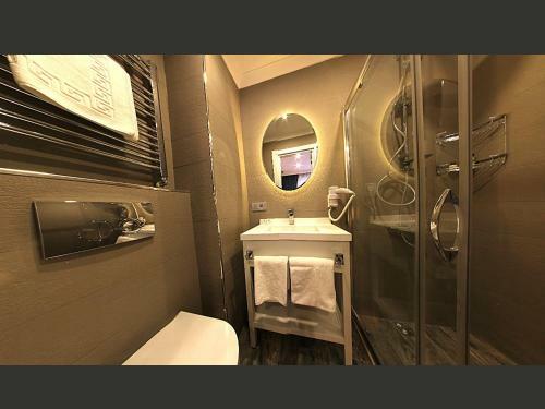 Taksim Santa Lucia Hotel