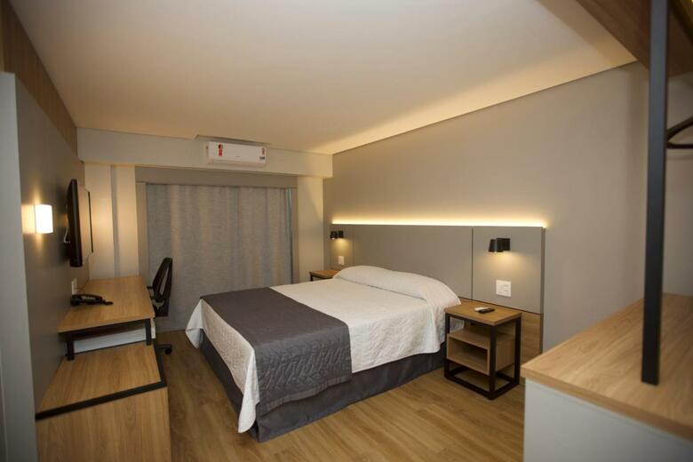 Mogano Business Hotel