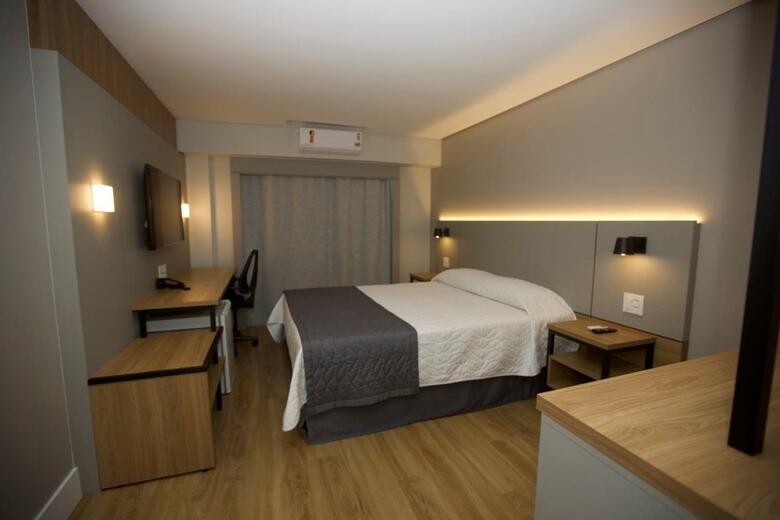 Mogano Business Hotel
