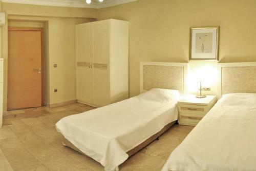 Goldcity Hotel Apartmens