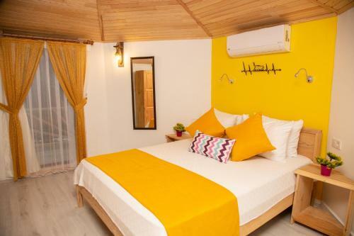 Bed & Breakfast Kara Kedi Beach Bungalow