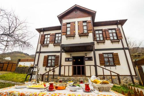 Hadji Amina Villa With Car Rental
