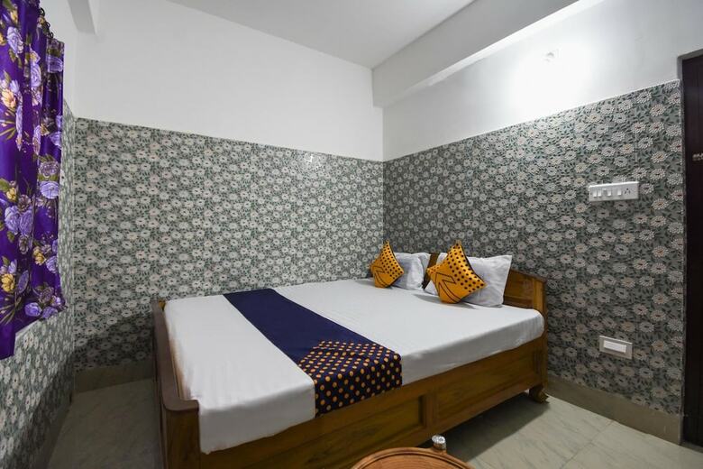 Hotel Golden Residency