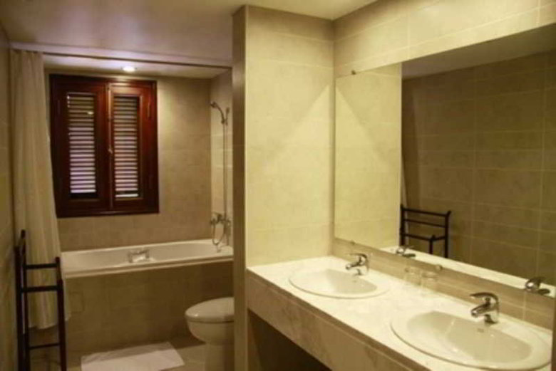 La Dolce Vita Hotel Private Enterprise