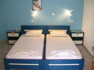 Hotel George And Christos