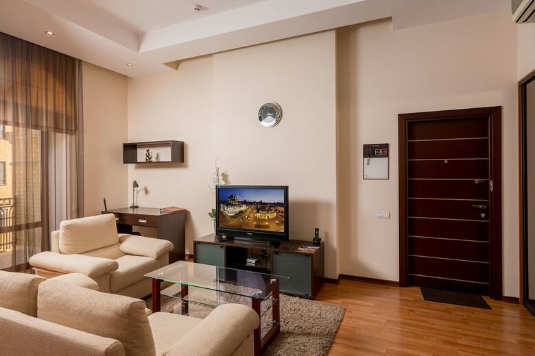 Hotel Senator Apartments City Center