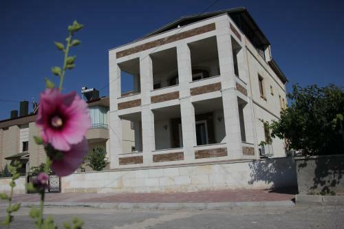 Bed & Breakfast El Nazar Stone Su?te