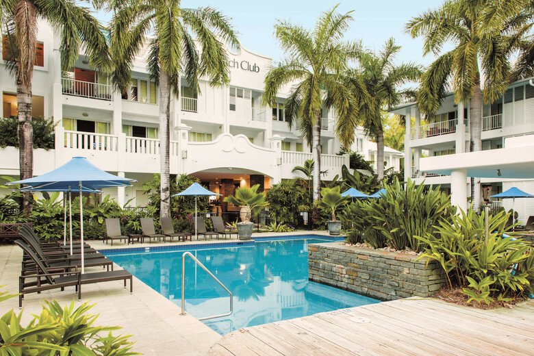 Hotel Peppers Beach Club And Spa Palm Cove