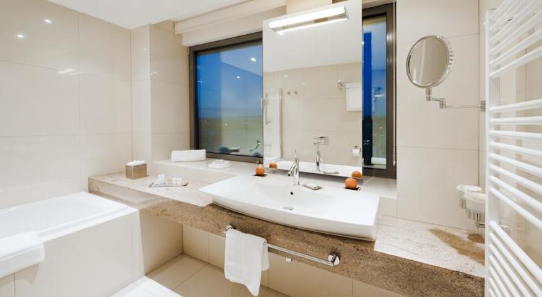 Hotel Doubletree By Hilton