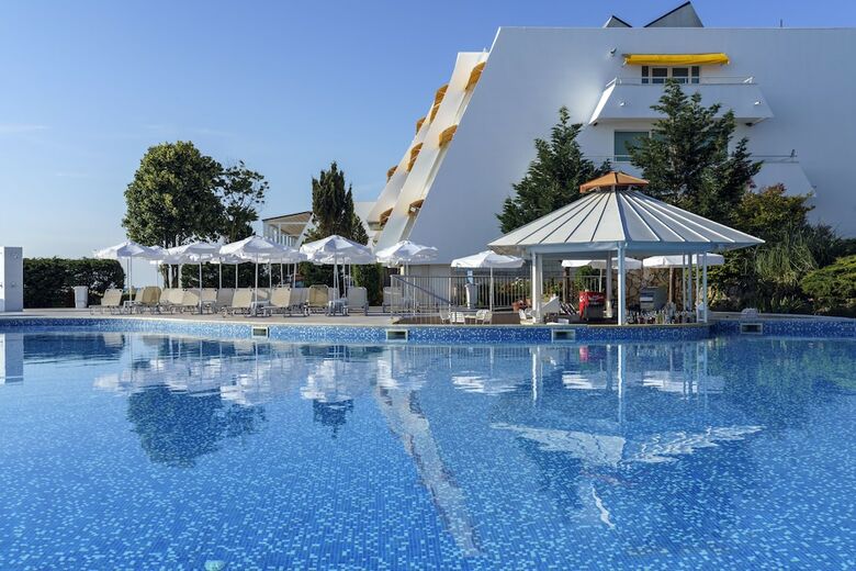 Hotel Aluasun Helios Beach
