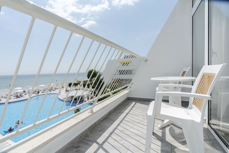 Hotel Aluasun Helios Beach