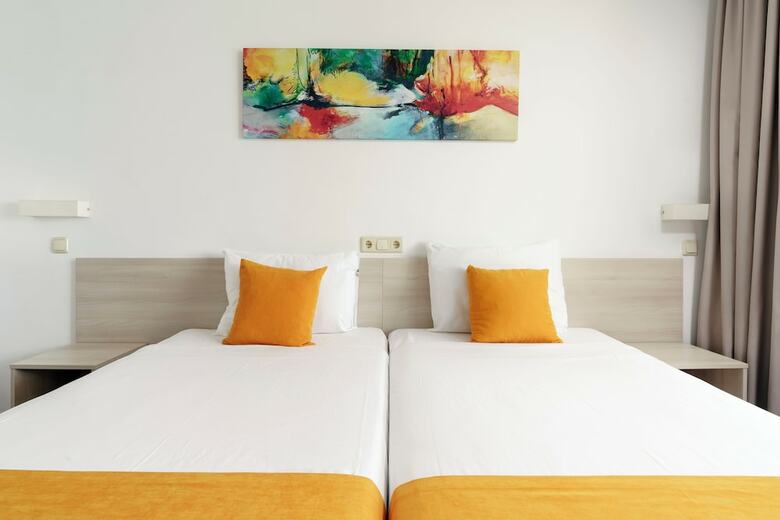 Hotel Aluasun Helios Beach