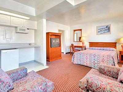 Hotel Super 8 San Diego Sea World Area