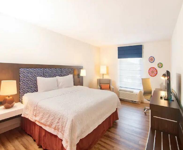 Hotel Hampton Inn & Suites By Hilton