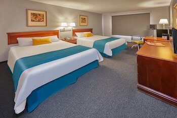 Hotel Courtyard By Marriott San Luis Potosi