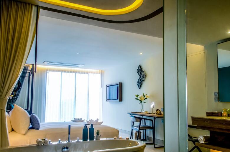 Hotel Fusion Suites Phuket Patong